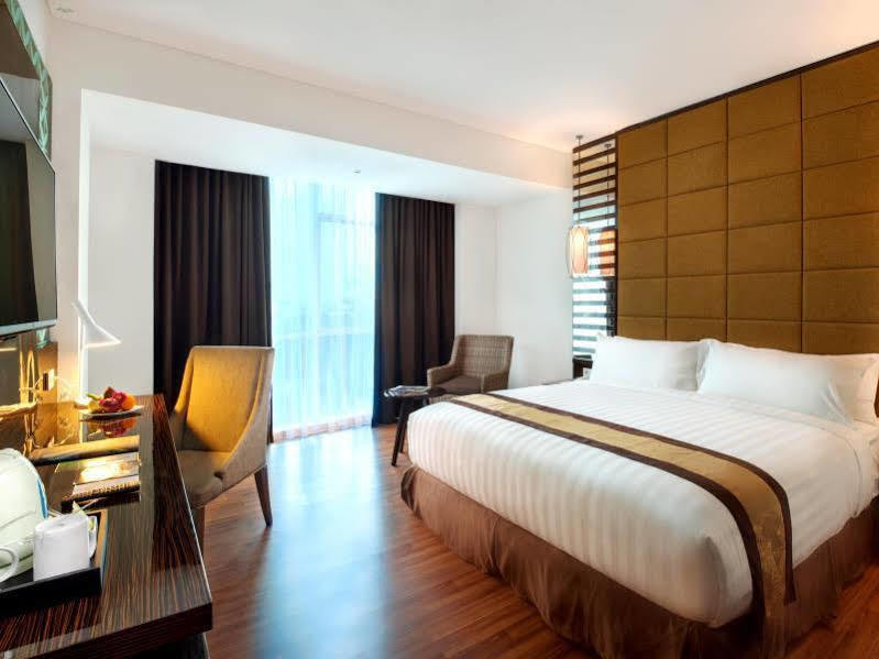 The Atrium Hotel & Resort Yogyakarta Melati Εξωτερικό φωτογραφία